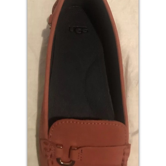 UGG Callen NEW Women’s Leather Loafers Size 7 - Picture 5 of 14